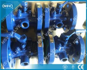 Valvola a manicotto con manicotto rivestito